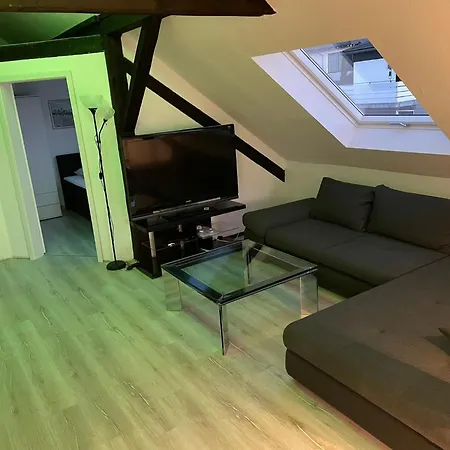 Linde Apartment *